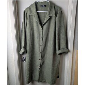 NYCC Women's tunic length  green button down blouse  with 3/4 sleeves size 2X